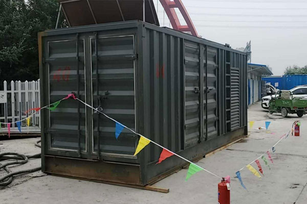 沈阳发电机租赁空气滤清器多久更换一次？